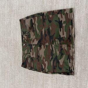 Forever 21 Camo-Trim Mini Skirt in Tan and Green